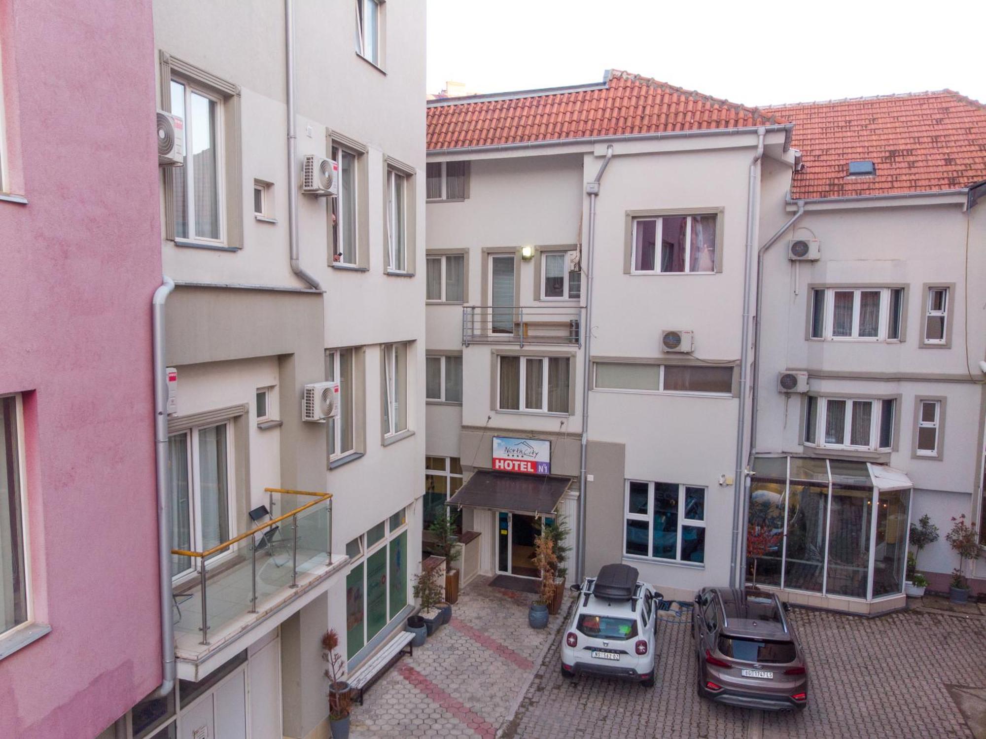 Hotel North City Titova Mitrovica Exterior foto