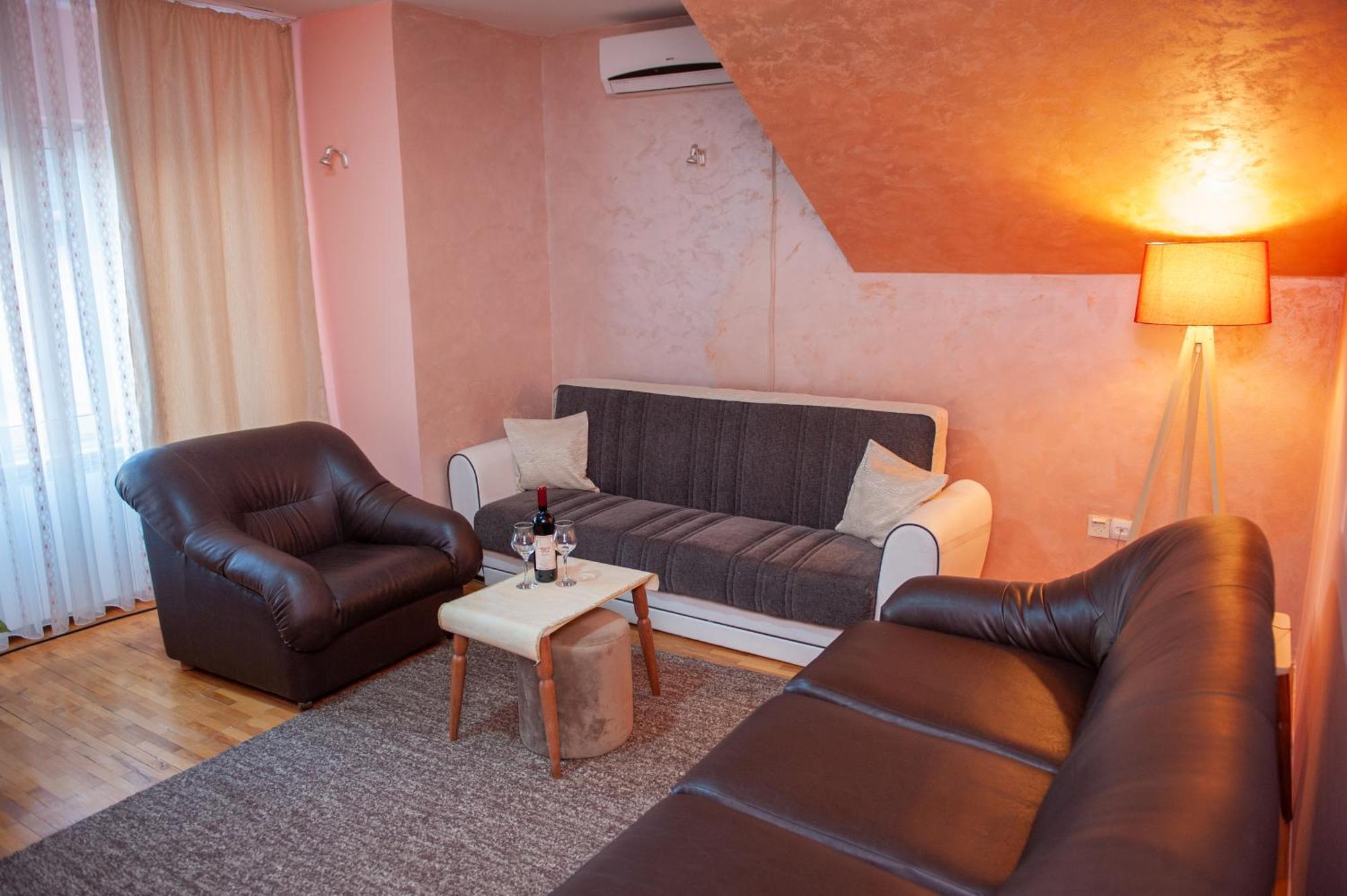 Hotel North City Titova Mitrovica Exterior foto